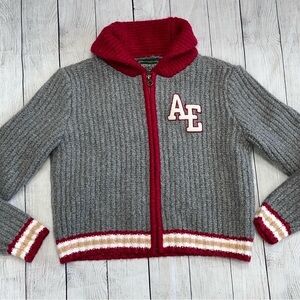 Women’s NWT American Eagle Zip up sweater size xs